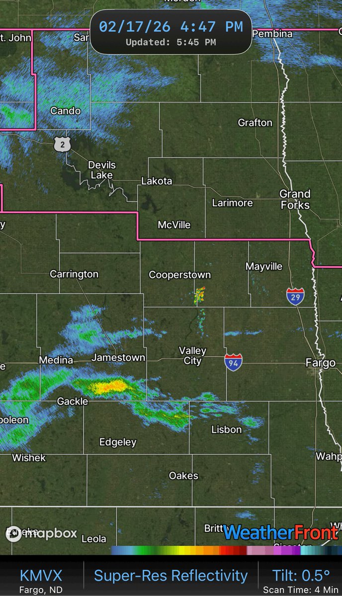 conrad_slad's tweet photo. Hmmmmmm, what are the odds GFK can see some thundersnow/sleet later? https://t.co/oLE1LRnTKg