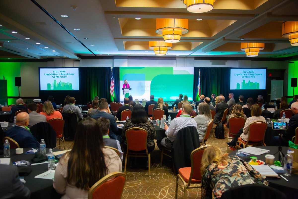 Gov. Kim Reynolds tweet media