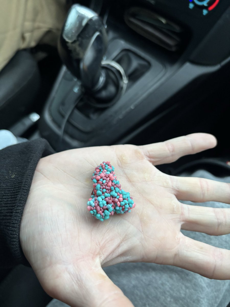 ButtrumBryce's tweet photo. So EPSTEIN has infiltrated Nerds I see.. 

#CandyGate 🍬 https://t.co/r5fdClENF8