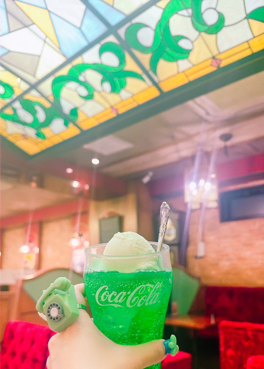 けいこうしょく🏝️yasuka tweet media