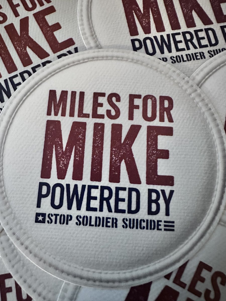 milesformike's tweet image. Been struggling on here, but wanted to share. 

Another perfect delivery from @WristbandBros. 

Anyone wanting a bracelet is now getting a sticker. Pretty excited about these. 

Hoping to see them show up in some cool places. 

#milesformike #ExpressWhatMatters