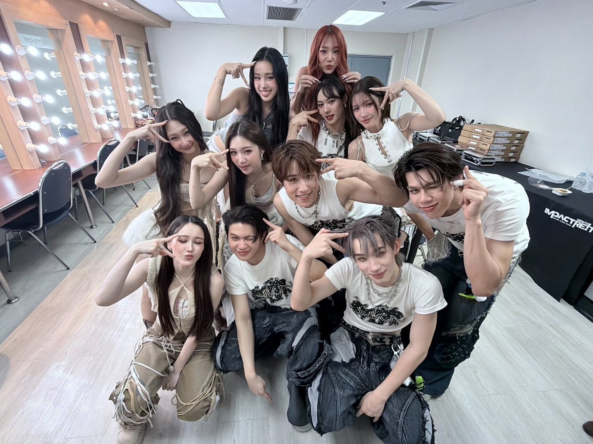 so lyknfelizz pilled rn rahhh i love them