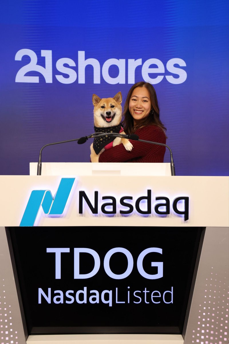 Dwen_Exchange's tweet image. BSC 🟡🟢🔥

        #KIMCHI ，昨夜小金，代表狗狗币上台领奖的狗子，有点意思，挺meme的，🟡🟢🔥，400K

0x306ac7fd06535989d8323183d84c21f5d4884444