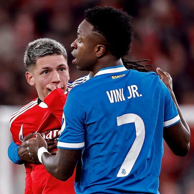 🚨 Thierry Henry’s POWERFUL WORDS:

“I can relate to what Vini Jr. is going through. It happened so many times to me, I talked about it so many times after the games.

I’ve been accused of looking for excuses after games when it happened to me.

So at times you feel lonely