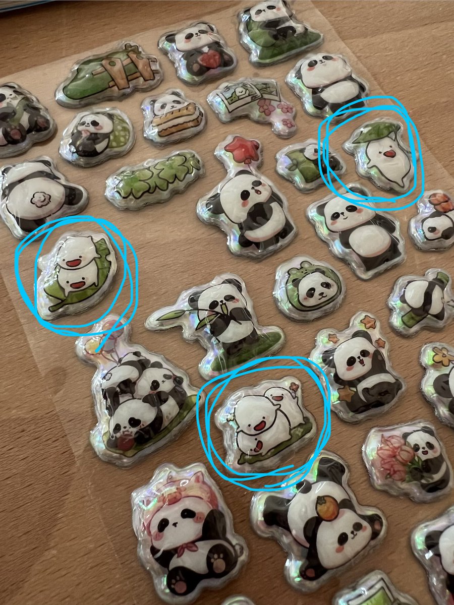 やん坊がパンダパンダ〜🐼って買ったシール…

よく見たら…あれ？？？
見覚えあるんだが？？？？？笑