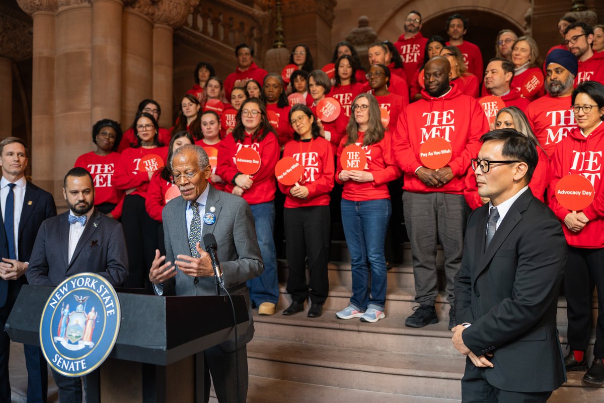 The Metropolitan Museum of Art tweet media