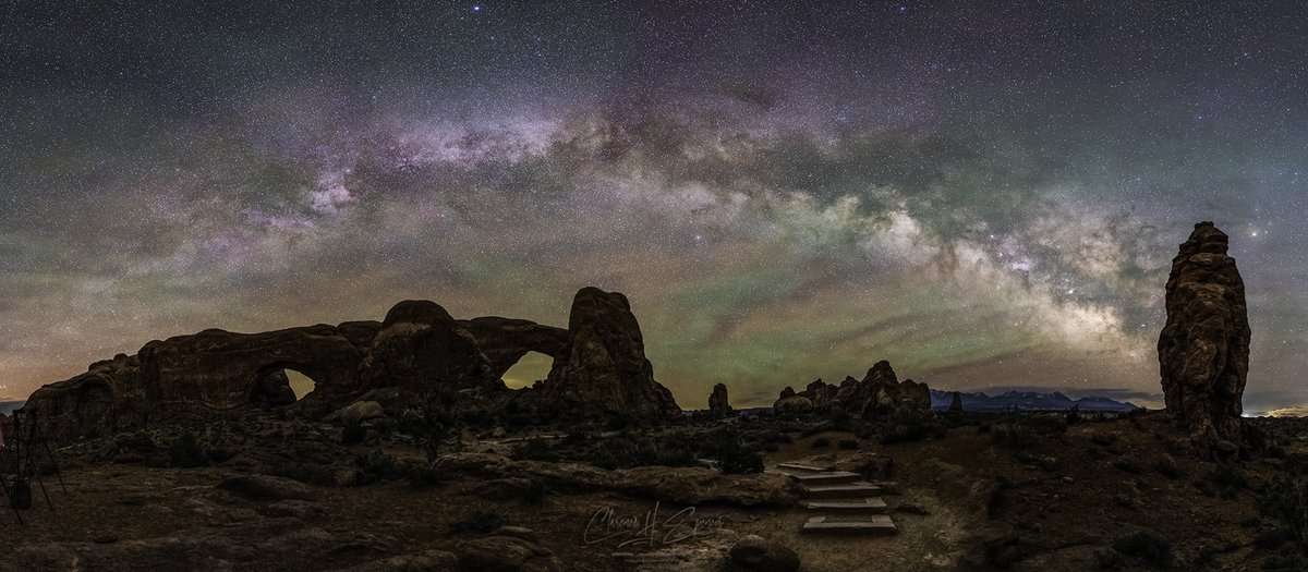 seanparkerphoto's tweet image. Milky Way. Red rocks. Moab nights. 🌌
Arches + Canyonlands, May 7–10 2026. Small group, hands-on instruction, epic photos. 🌠

sean-parker.com/Workshops/Sche…