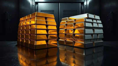 🚨🌍 BREAKING: The GLOBAL FINANCIAL ORDER is being rewritten… and GOLD is getting REPRICED in real time.
This isn’t a “safe haven bid.”
This is a vote of no confidence in fiat currencies.
Central banks aren’t buying gold for fun.
They’re preparing for what’s next.
📉 Sovereign