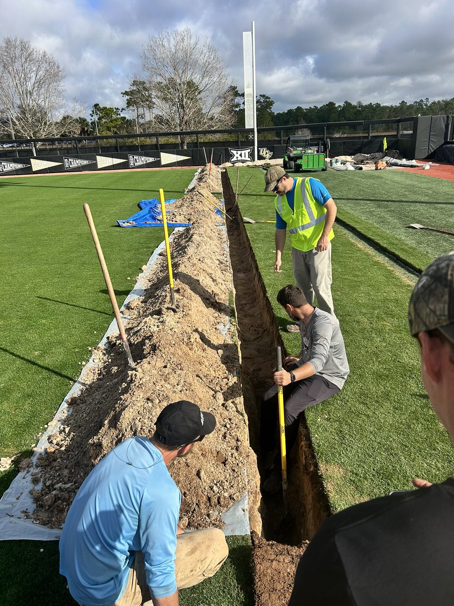 UCF Sports Turf tweet media
