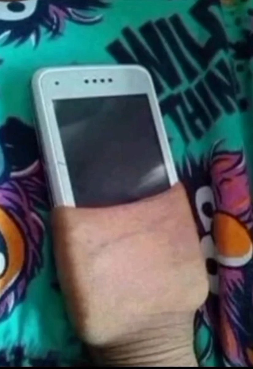 MindAlchemist_'s tweet image. NOOOOOO HICE PIJA EL CELU Y ME LO HABÍA COMPRADO HOY LPM