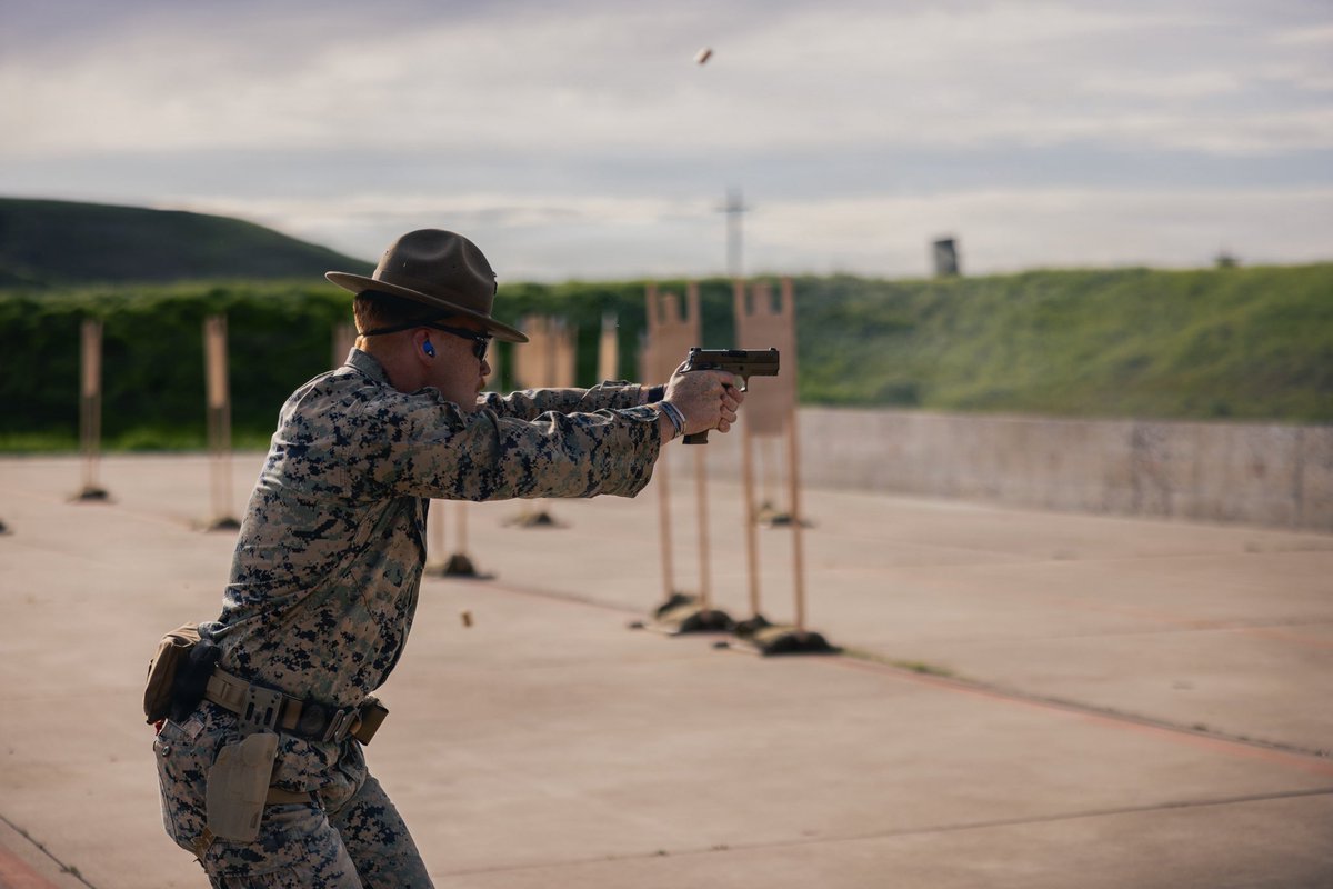 MCIWPendletonCA's tweet photo. U.S. Marines from across Marine Corps Installations West participate in the annual Marine Corps Marksmanship Competition. The competition identified candidates for the Marine Corps Championship Matches at Marine Corps Base Quantico, Va. (U.S. Marine Corps 📸 by Sgt. Edgar Rafael) https://t.co/i0wgR6pbfo