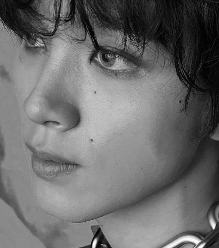 ○  therapy 
○  self care 
●  haechan's moles