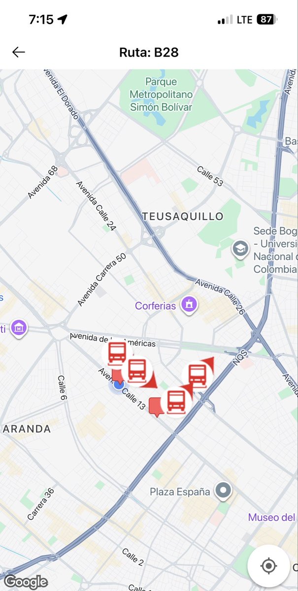 JuliH19's tweet photo. Sean serios @TransMilenio ¿qué clase de planeación de frecuencias es esta? En una ruta que no tiene trancones ni manifestaciones. Solo necesitan hacer bien su trabajo, no se pide más. @BogotaTransito @SectorMovilidad @Bogota https://t.co/59yRawfuO7
