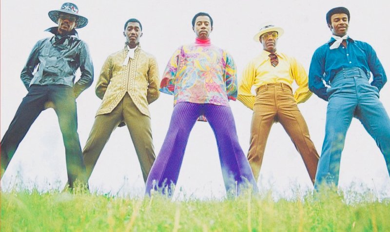 Top psychedelic song No. 77: The Temptations' "Ball of Confusion." Ace Motown songwriting coated in a wooshy-wash of sonic effects. psychedelicsight.com/temptations-ba…