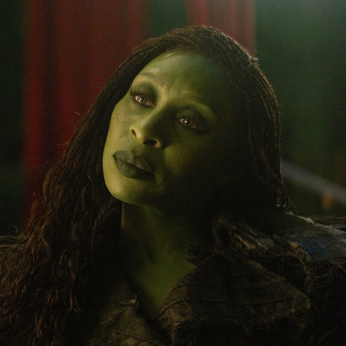 fourleafroses's tweet image. #nooticing a repeating pattern in popular media of strong female characters who were ostracized &amp;amp; abused needing to die/disappear forever as the only way to escape the cycle of abuse and be “free” and I’m not enjoying it