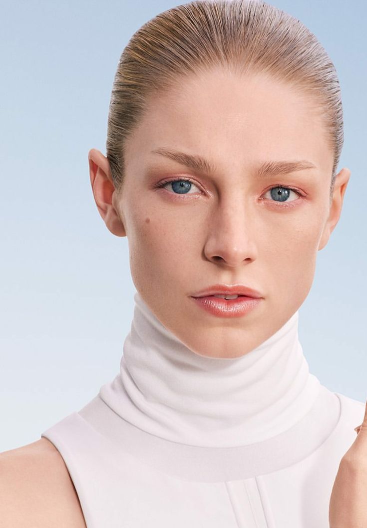 Hunter Schafer Archives tweet media