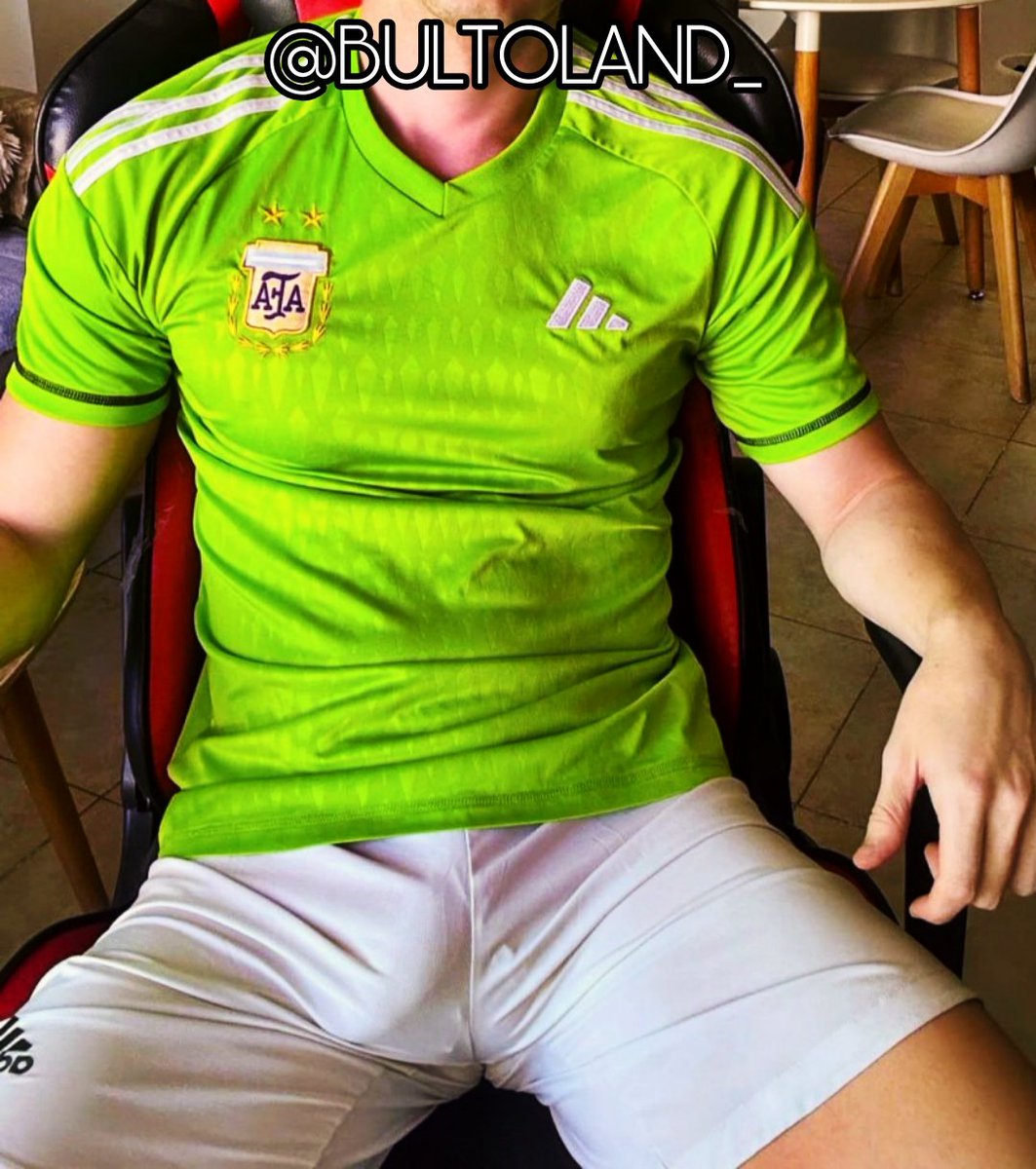 #bulge #bulto #malagay #pacote #bulging #publicbulge #bultomacho #verga #maladehomem #pacotegay #bultomen #bulgeaddict