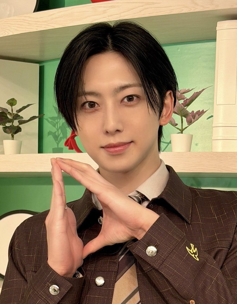 FUMAくんが朝から美人すぎて見惚れちゃった！😍 耳掛けふうちゃん綺麗