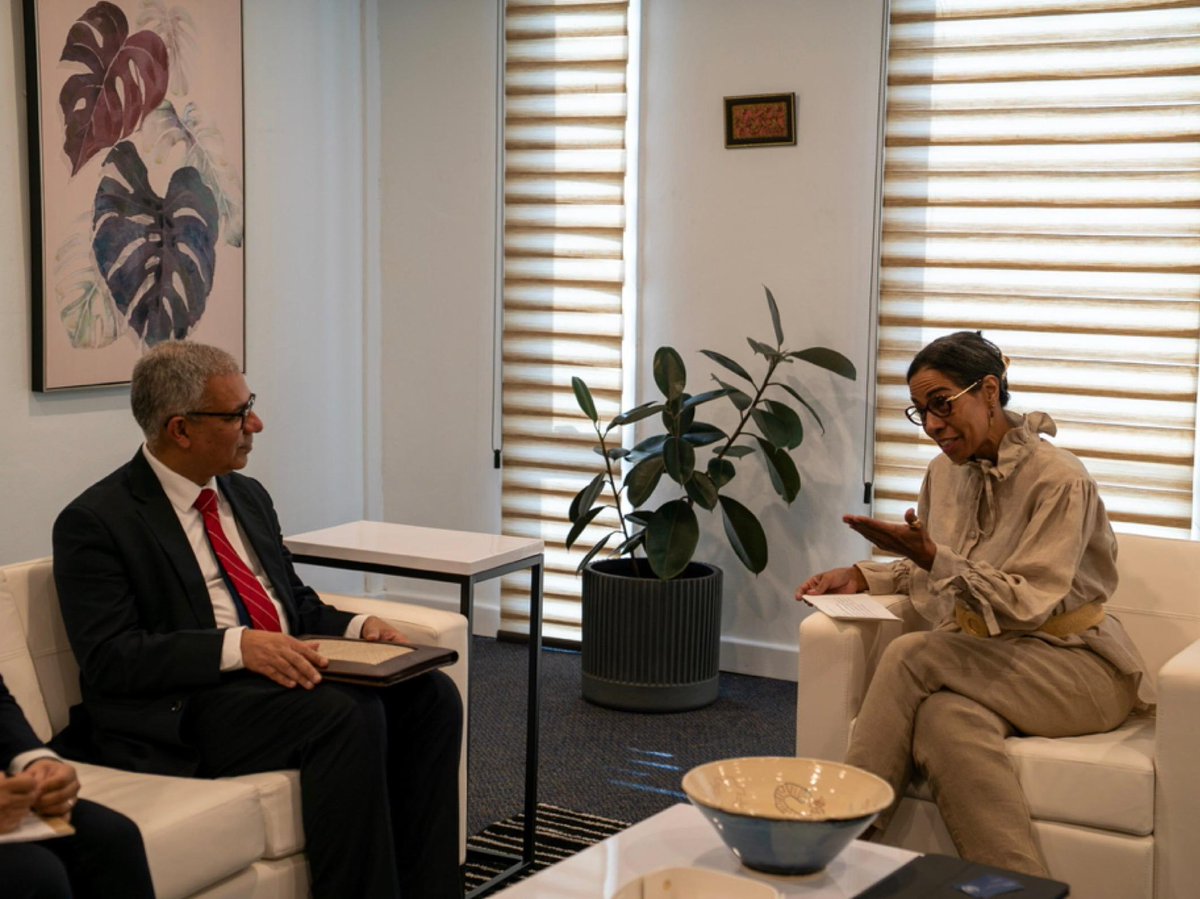 BangladeshUN1's tweet photo. As the #Bangladesh 🇧🇩 PR concurrently accredited to the International Seabed Authority (ISA), Amb Salahuddin Noman Chowdhury presented his credentials to #ISA Secretary-General Ms. Leticia Reis de Carvalho at the headquarters in Kingston, Jamaica. During the ceremony, Bangladesh PR reaffirmed commitment to #UNCLOS and the mandate of ISA as the guardian of the deep sea bed, emphasized on completion of a responsible, safe and sustainable #MiningCode, and stressed on equitable benefit-sharing mechanisms with #capacitybuilding scopes for the #LDCs. ISA-SG appreciated Bangladesh's constructive engagement in ISA organs and sought continued support in completing the regulatory codes. 

@BDMOFA @LeticiaUNEP @ISBAHQ 

#ISA #UNCLOS #oceangovernance
