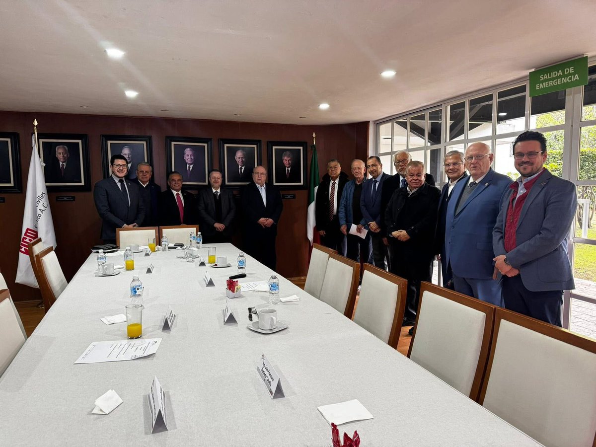 El encuentro, realizado en el Colegio de Ingenieros Civiles de México A.C., reunió a representantes de todos los organismos que integran el Consejo.