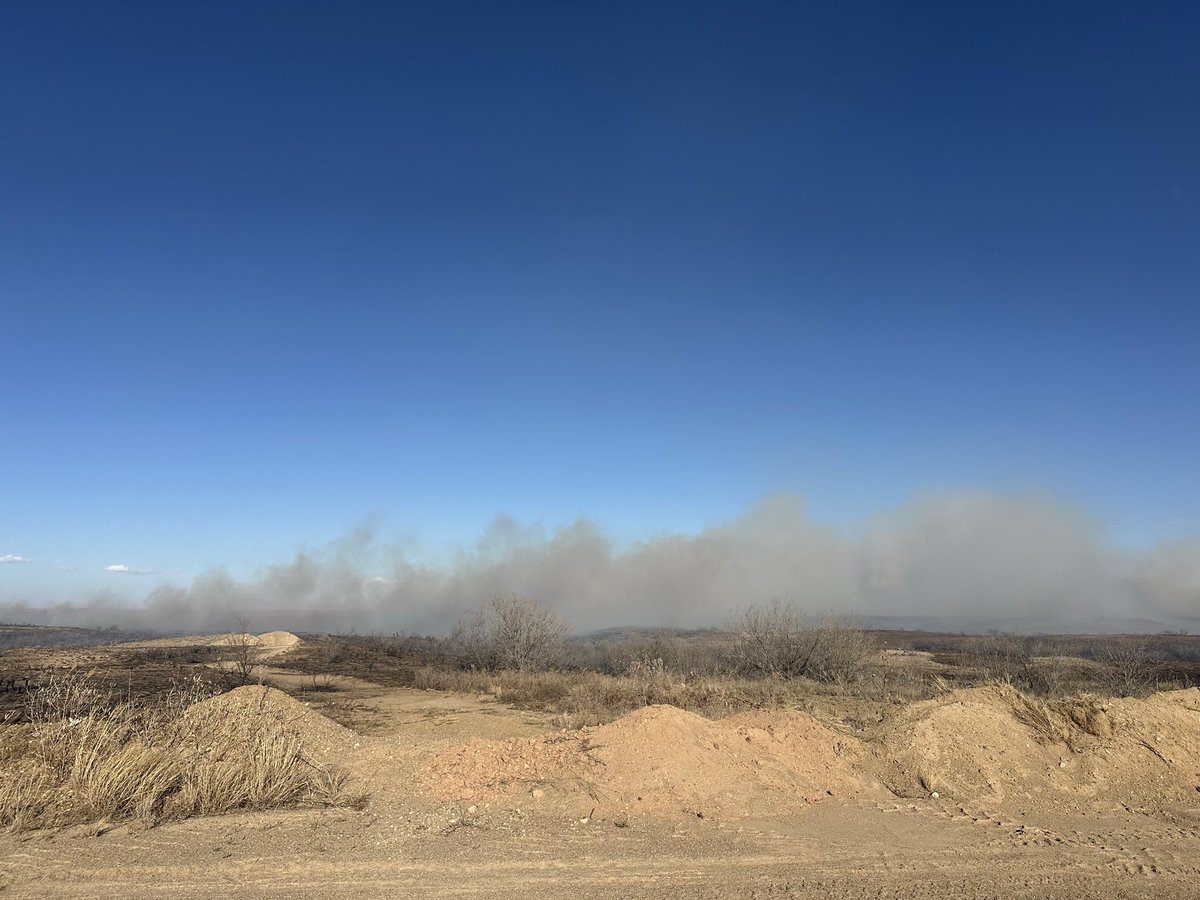 AllHazardsTFS's tweet photo. Our resources are currently responding to 6 active wildfires across the state, including several in the Panhandle.

See smoke or fire? Call 911 immediately. 

Active fire map: https://t.co/JiP5HPST9y

📸 Lavender Fire, Oldham Co. Feb. 17, 2026. Credit: Texas A&amp;M Forest Service https://t.co/6C9ablnA3G