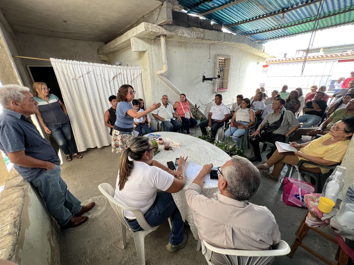 Secretaría de Organización AD en Resistencia Lara tweet media