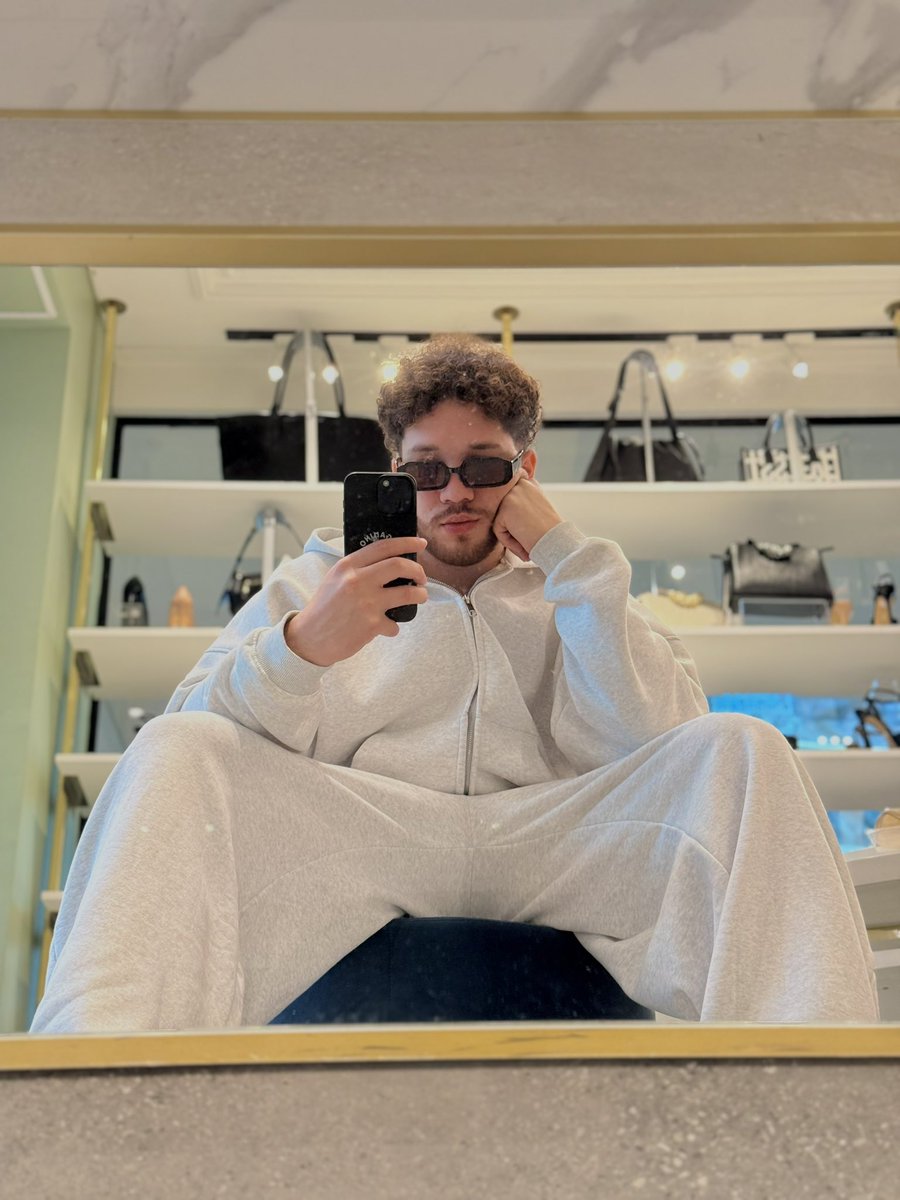 𝔇𝔦𝔢 (@diegogo13) on Twitter photo 