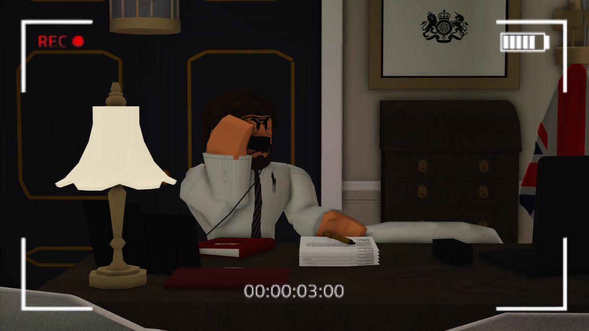 BeauFLOTUK's tweet photo. I was looking at my husband one final time at Downing Street in my secret cameras. He looks so good in that suit and the lighting I had to take a photo.

He is such a good leader and is never ever seen not working, if he’s not working then he’s spending time with us. #proudwife https://t.co/GjMkJUWe8q
