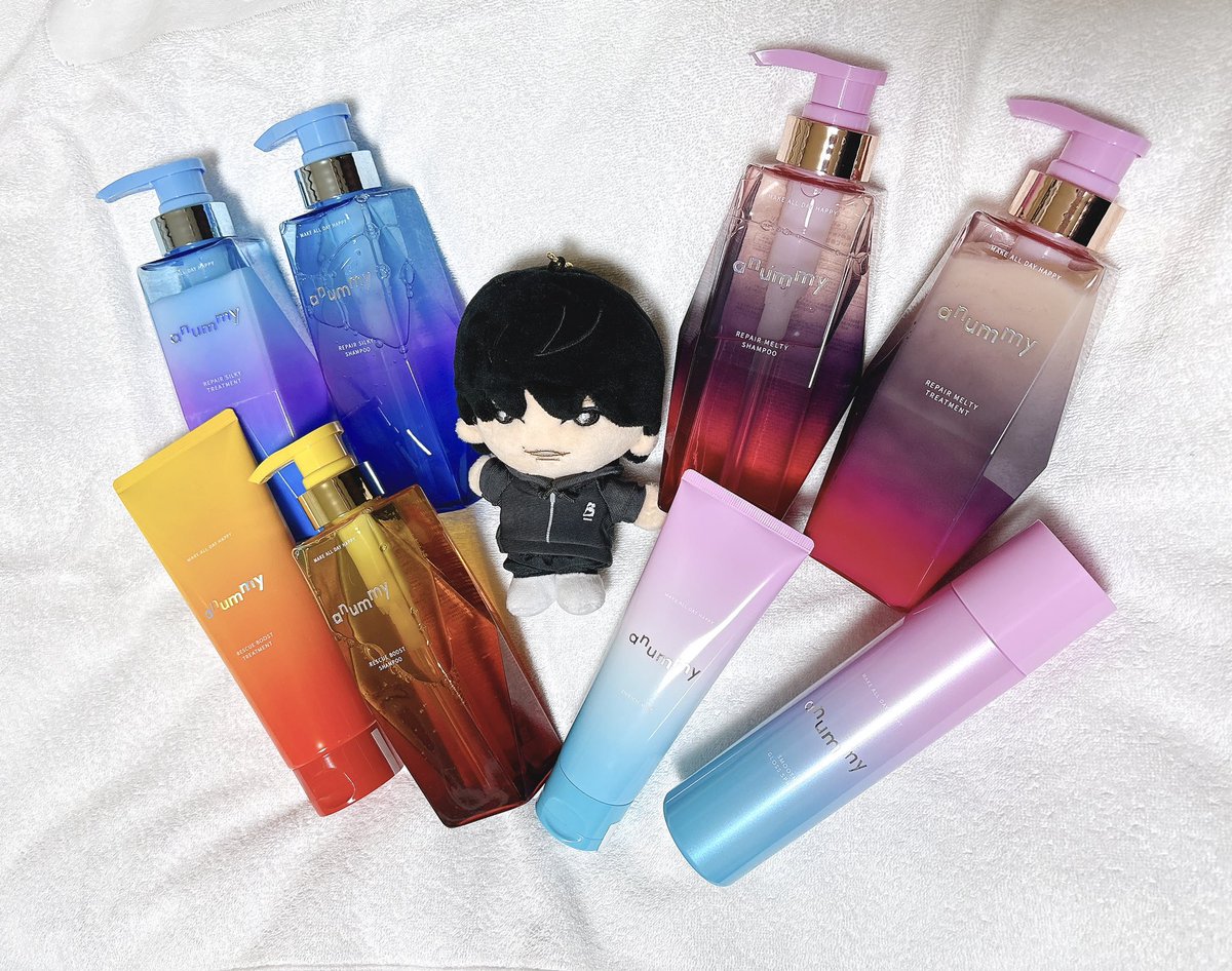 ほくぬい、キラキラシャンプーに囲まれてしあわせだね。 