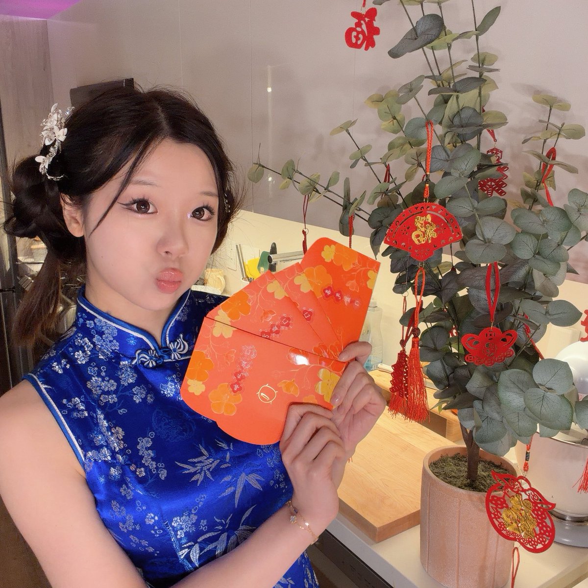 iGumdrop's tweet image. Happy chinese new year!!! 
5 entree chinese dinner ;) 

twitch.tv/igumdrop