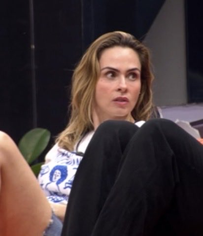 QGdoPOP's tweet image. Ana Paula sobre um possível favoritismo do Jonas pelo publico devido eliminação de Marcelo: 

“Não recalculo minha rota, nem fud3ndo”. #BBB26