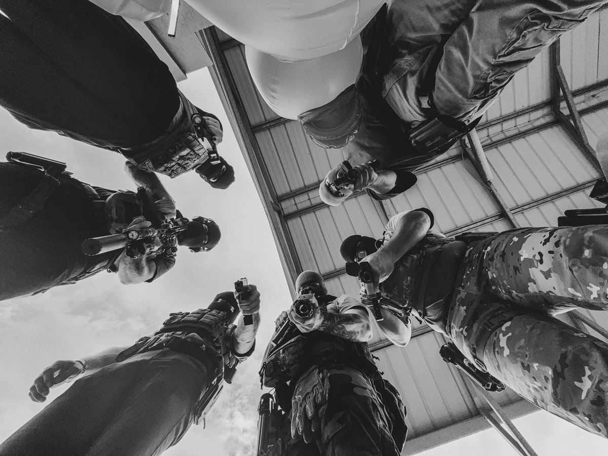 Raise Ur Own tweet media