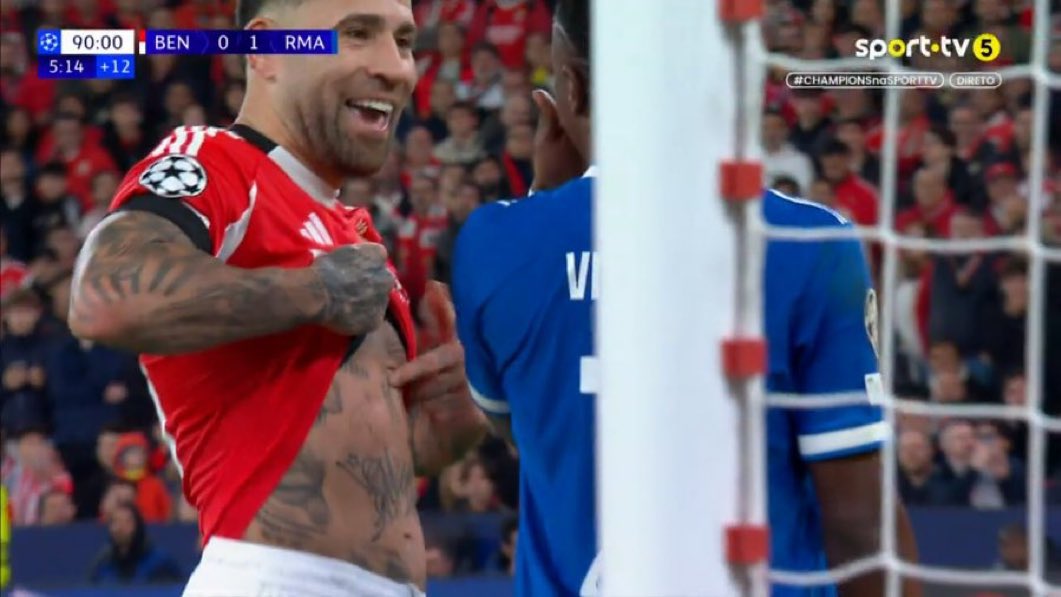 então Vini? a tapar a boca para que???? será racismo ?