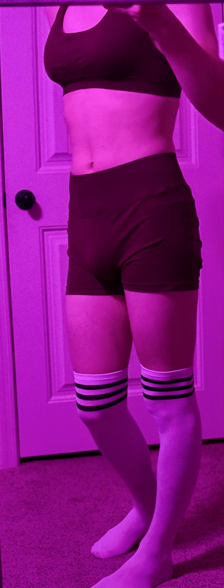 ange_engle's tweet photo. Please accept this humble #tummytuesdsy post
#femboy https://t.co/FVkGwectVQ
