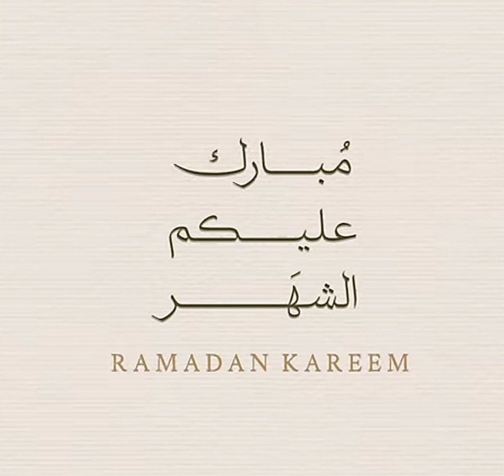 R ✨. tweet media