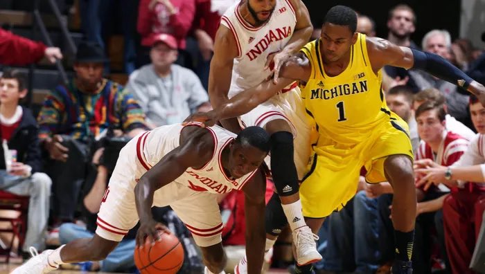 I remember the last time ⁦<a href="/umichbball/">Michigan Men's Basketball</a>⁩ was #1 when they rolled into ⁦<a href="/IndianaMBB/">Indiana Basketball</a>⁩ Assembly Hall was on 🔥 that Saturday night.