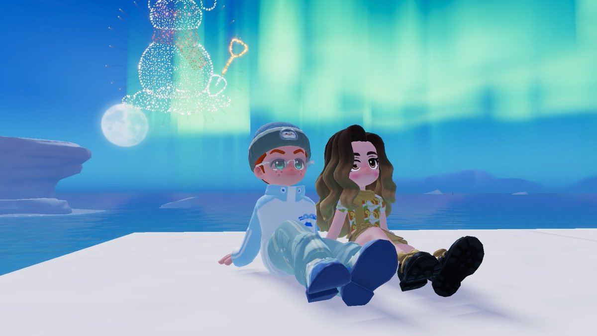 HeathSumm's tweet photo. Me and my love on Heartopia @g_asumm77 #heartopia https://t.co/U2Mk4W77Q5