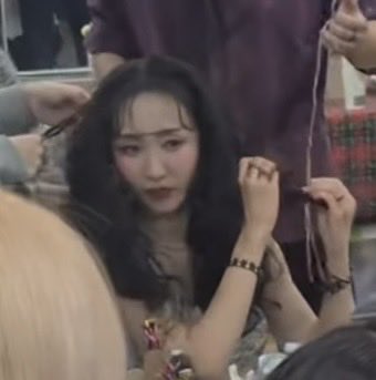 떽 tweet media