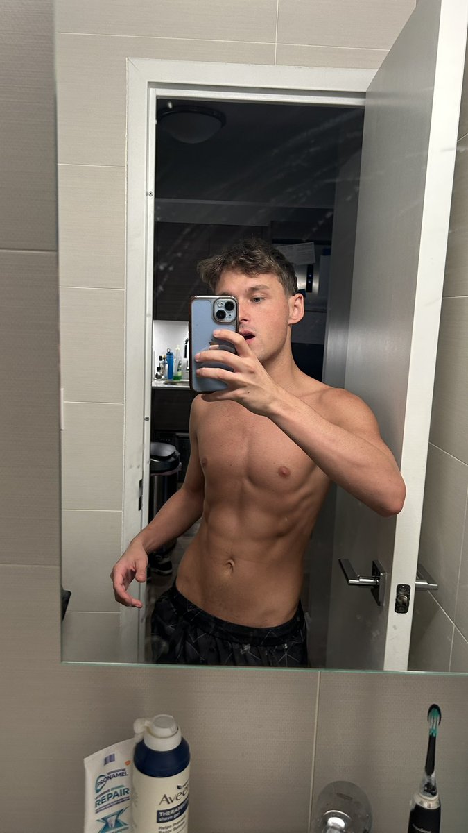 oh 2023 jonny. u were chopped.. but u were free