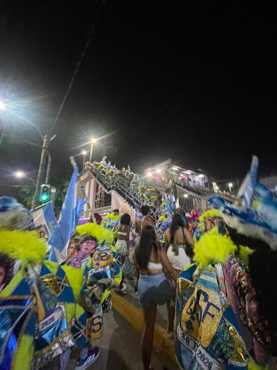 MaisAlto7's tweet photo. Bem, amigos... Terminou!
Mesmo com todas as adversidades que o destino me impôs, só gratidão!
Fomos, respeitamos, fomos respeitados e voltamos!
Orgulho de liderar essa tropa!
"Honra não se negocia, lealdade não se compra!"
Quem torceu contra, até 2027!
Faz silêncio, falador!!🇦🇷 https://t.co/trAsWWQO5K