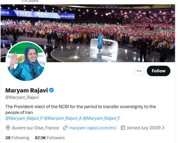 VelociFlame's tweet photo. هم میهنای عزیزم. ما این همه پست گذاشتیم و هم دیگه رو فالو و حمایت کردیم. ولی یک سوال دارم ازتون . به نظر شما @NoorPahlavi ینی کسی ک ایینه ای از مادر سرزمینمون @ShahbanouFarah هستش. باید 50 هزار فالور داشته باشه؟ ینی کمتر از رجوی جنایتکار؟این همه اکانت فالو کردیم. پیشنهاد میکنم اکانت هاشون رو فالو کنید. اگه دوست داشتید ریتویت کنید. لایک کنید هشتگ بزنید. 

#IranMassacre 
#IranRevolution2026 
#KingRezaPahlavi