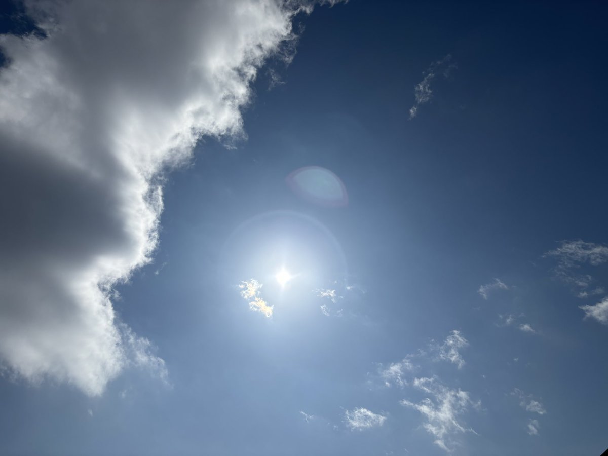 おはようございます☀

今日は冥王星の日なんだって💨
冥王星って何だっけ❓🙃
どうでもいいよねー😽

しかし毎日何の日ってあるもんだね😅

本日も心も体もほぐして
ご安全🫡