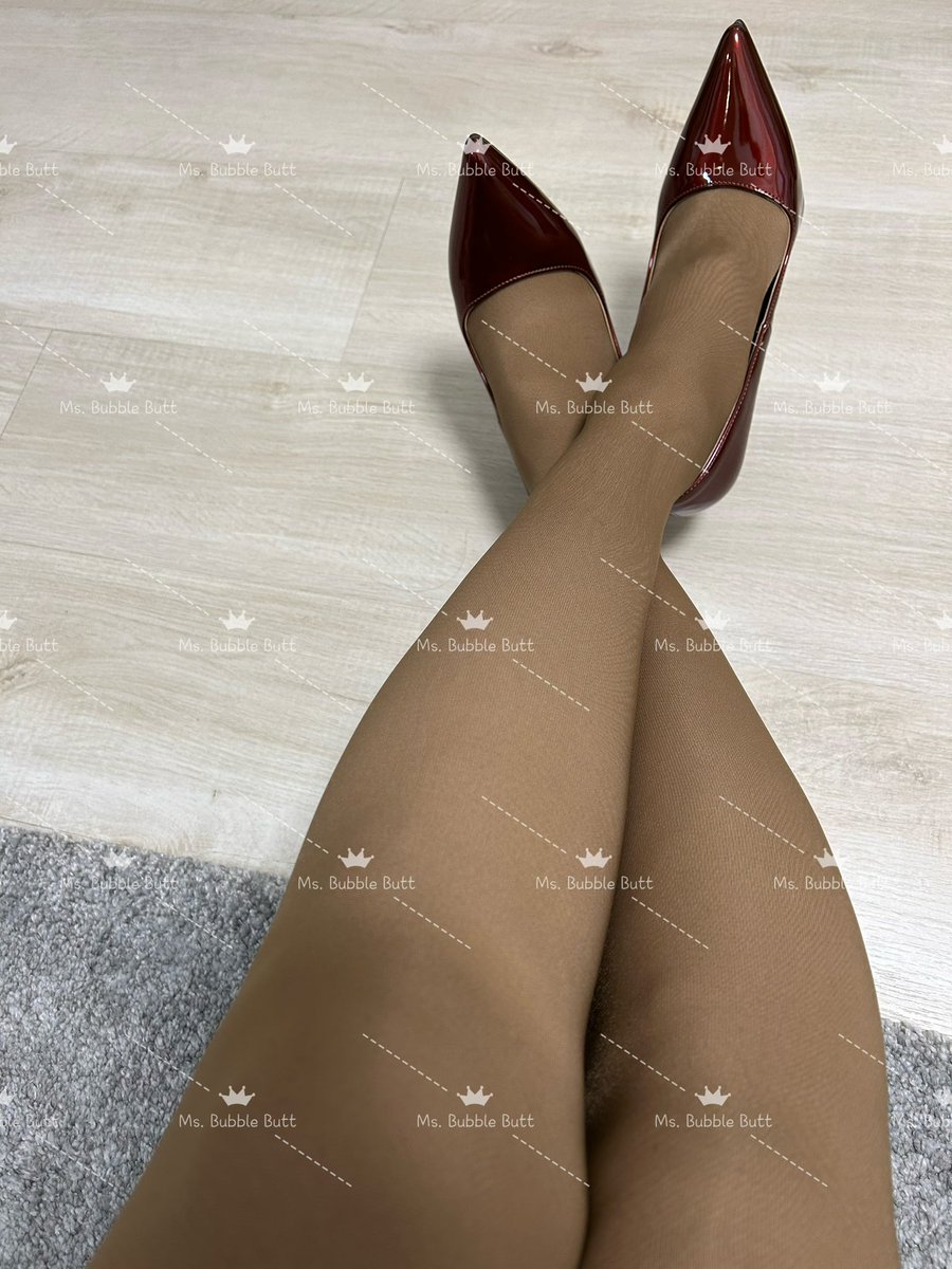 BlackCatMan6's tweet photo. 忘了跟大家說新年快樂～請大家原諒原諒🤣～希望大家出入平平安安快快樂樂～刮什麼中什麼🧧🧧🧧 https://t.co/Miqwxqfk8F