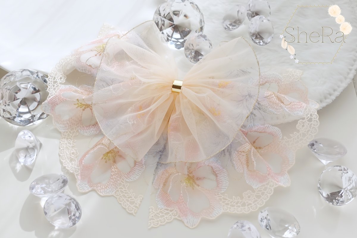 レースリボンのポニーフック新作 🎀イエローフラワーガーデン