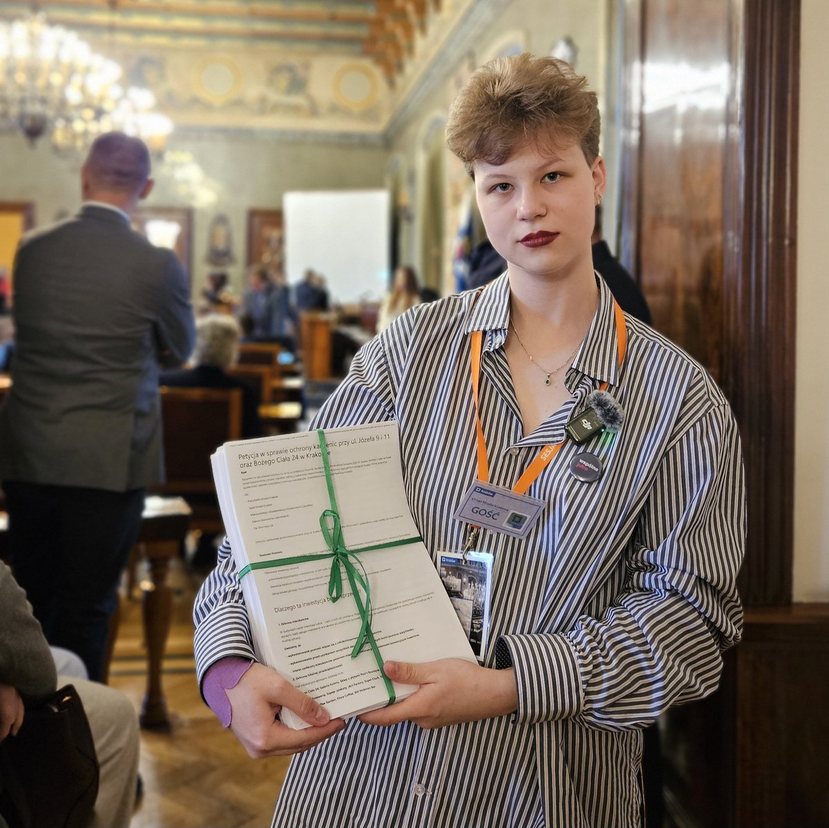 dgpopiolek's tweet photo. Dziś na sesji Rady Miasta Krakowa temat zmiany planu zagosp. przestrzennego dla ul. Józefa 9 i 11 oraz Bożego Ciała 24 i usunięcie funkcji hotelowej. Maria Grabowska ze @WspolneJutro zabierze głos w imieniu prawie 30 tys. osób, które podpisały moją petycję w obronie Kazimierza. https://t.co/djYyVnvHMT