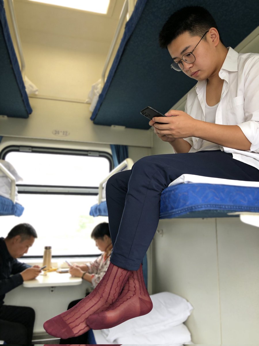 Roy Navi tweet media