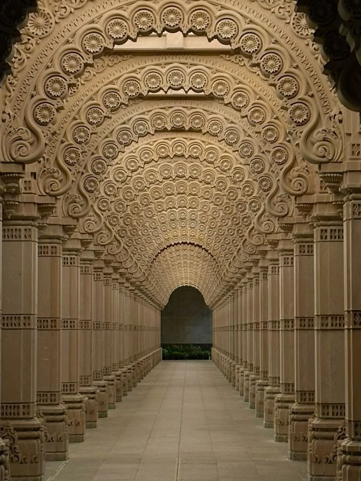 Where art meets eternity🏛️.