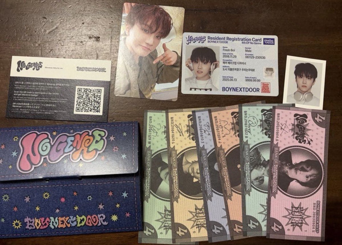 💚🧡💜 tweet media