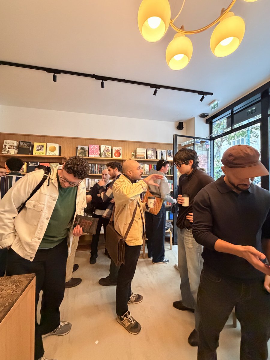 Alex. Delivet tweet media