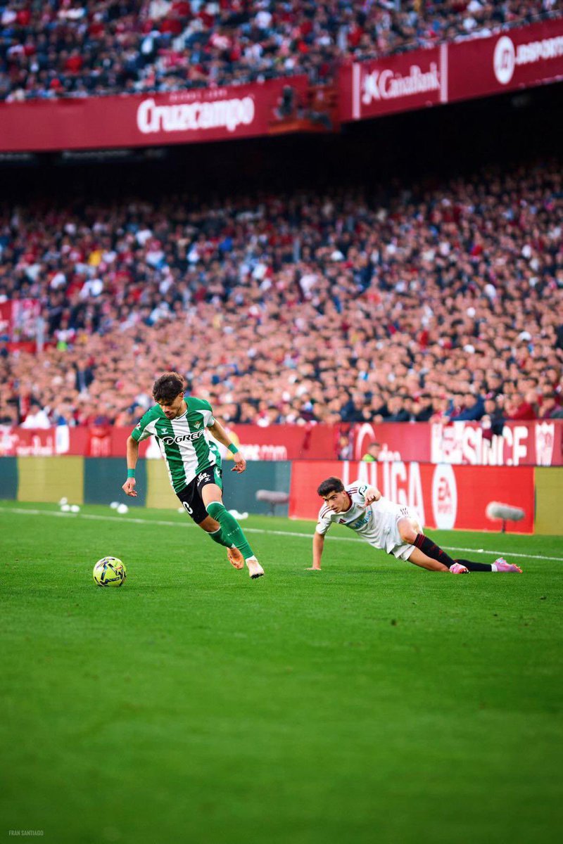 Claudia🇪🇸 tweet media